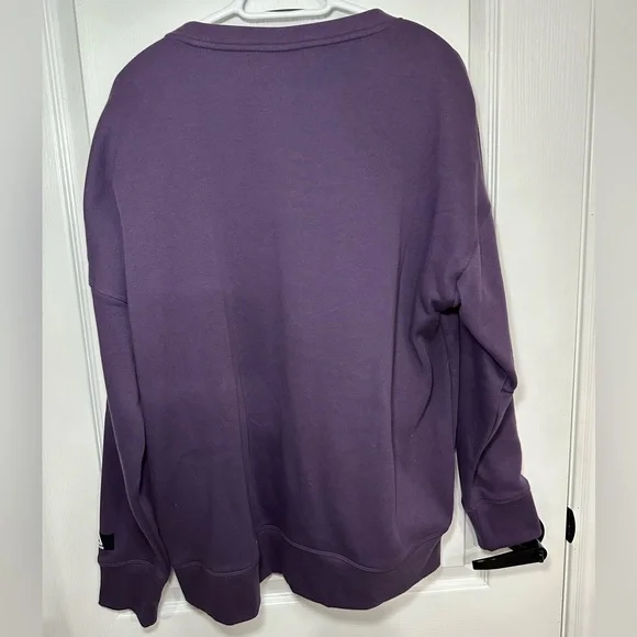 Reebok Purple crewneck  - XL - Picture 3 of 5